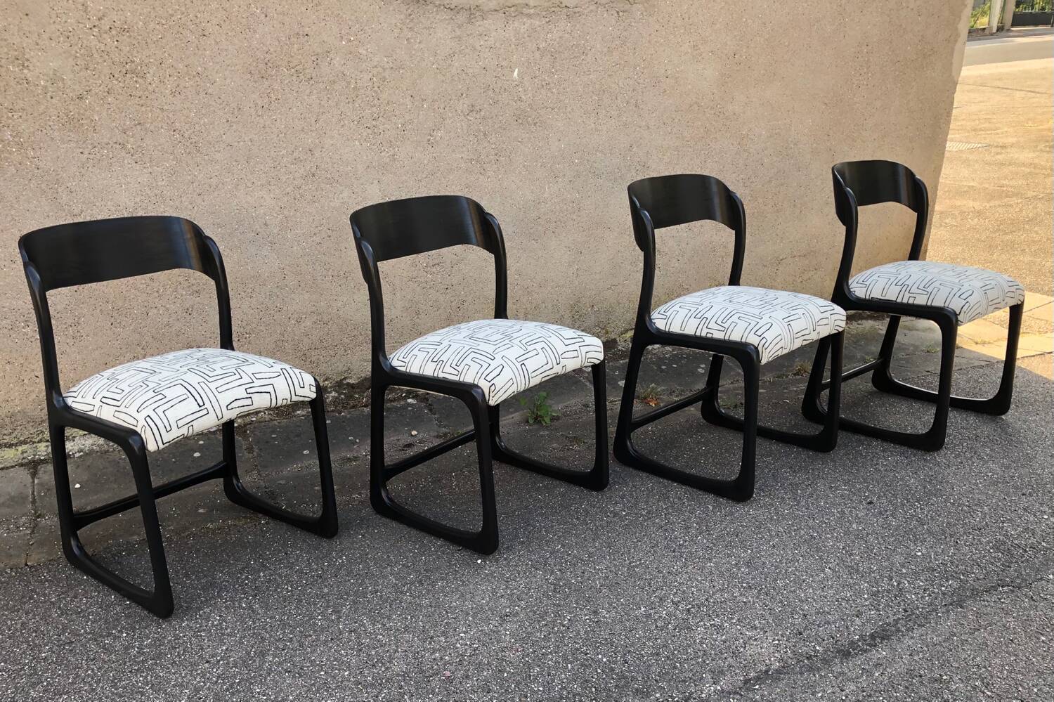 Suite 4 Baumann Chairs Sleigh