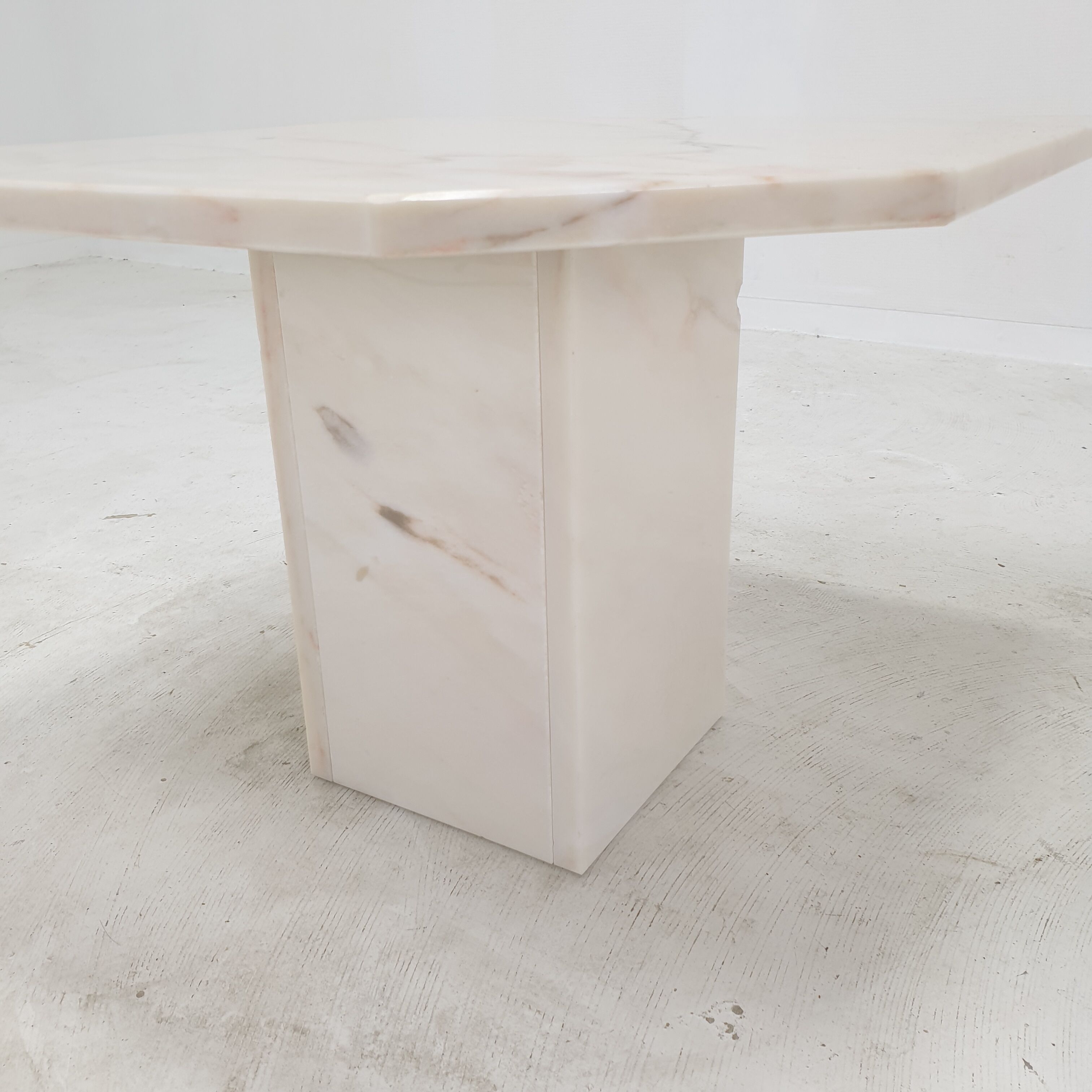 Set of 2 italian marble side tables, 1980's