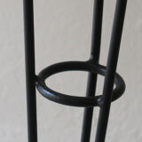 Wrought iron pot holder