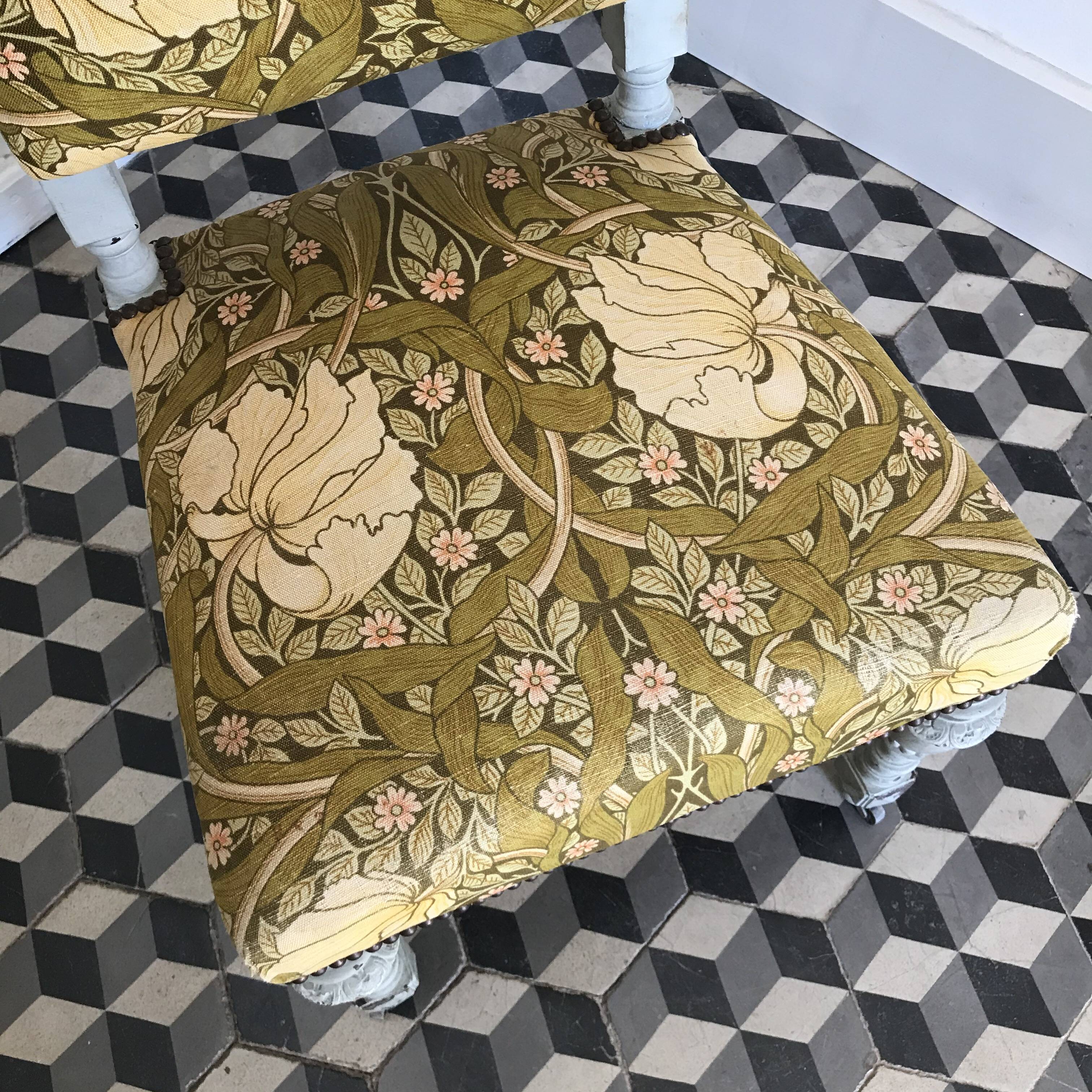 Napoleon III style chair