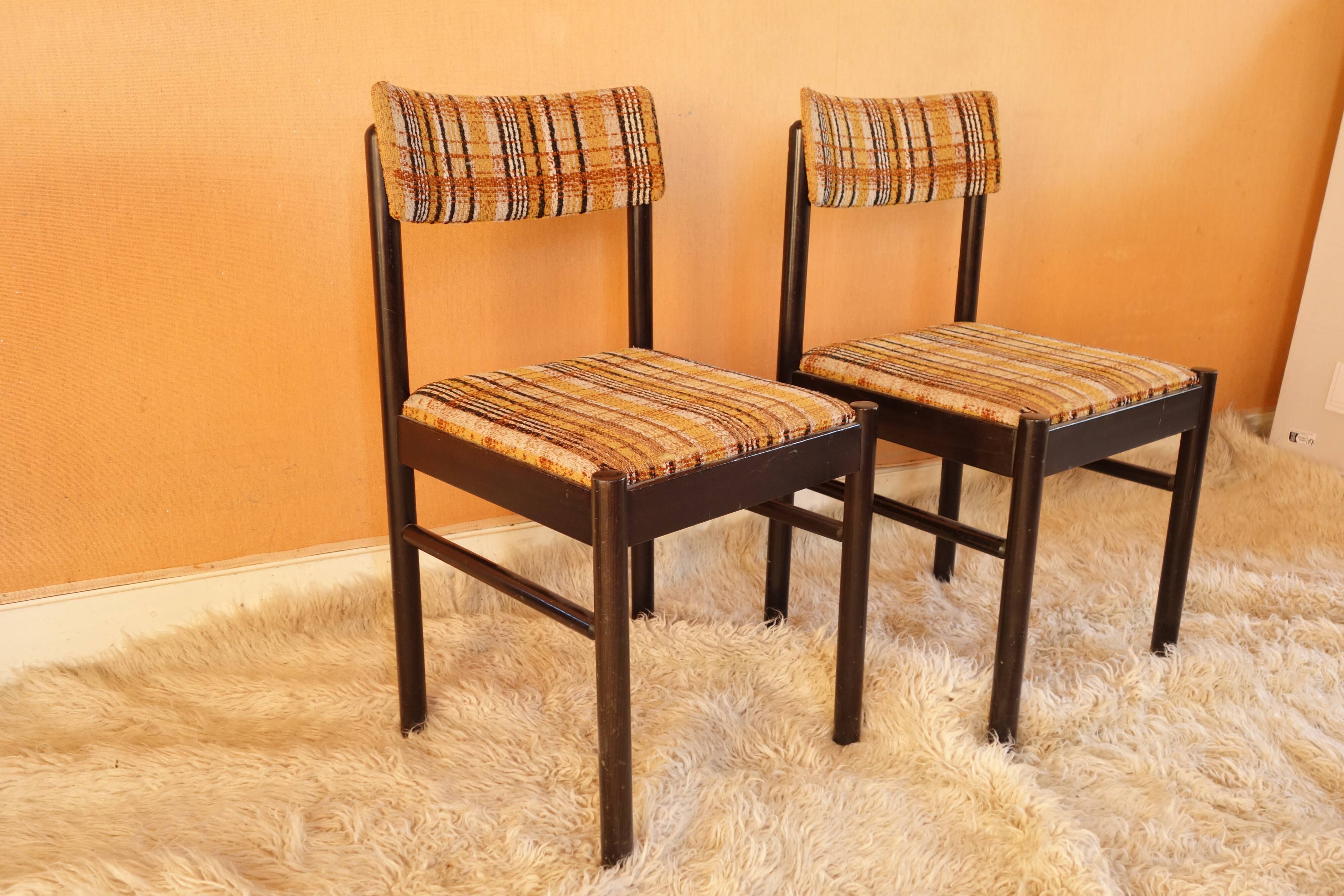 Vintage modernist chairs from the 50s -