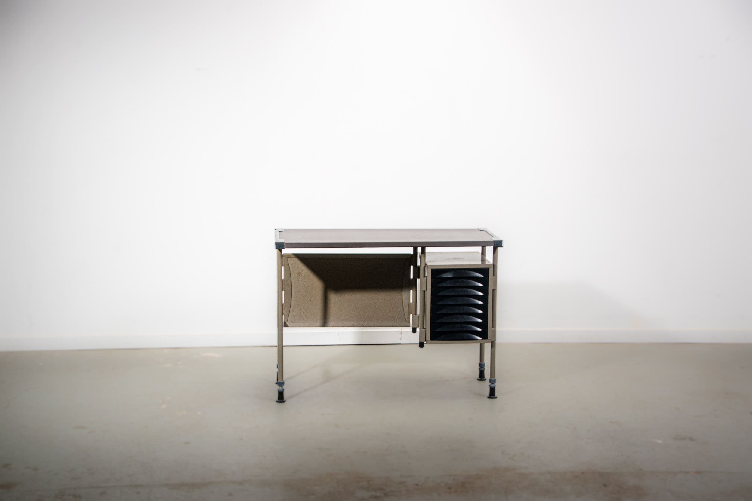 Spazio series typewriter desk by Studio BBPR for Olivetti, circa 1960