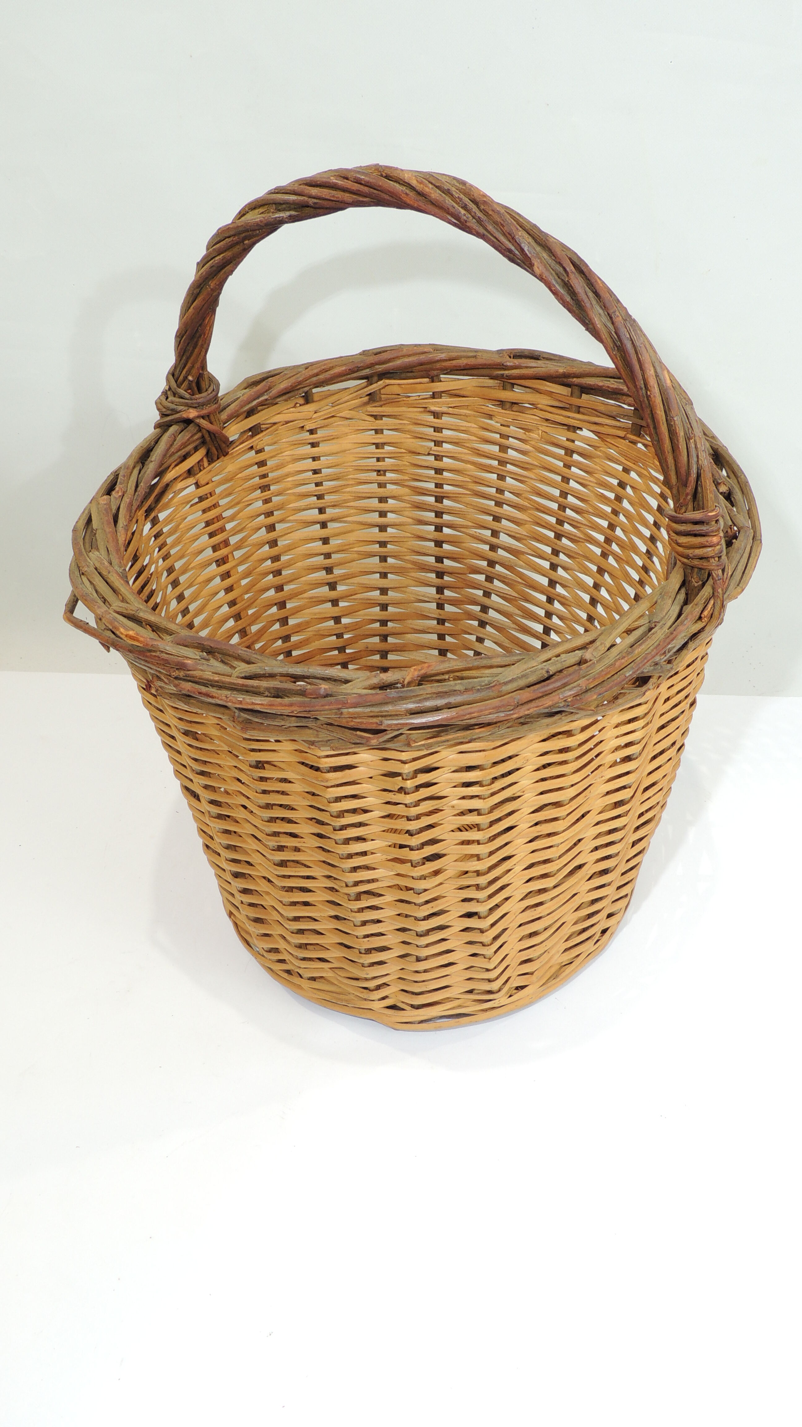 Antique wicker basket / handmade / vintage