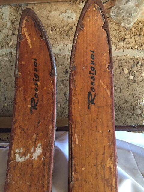 Vintage Rossignol ski pair