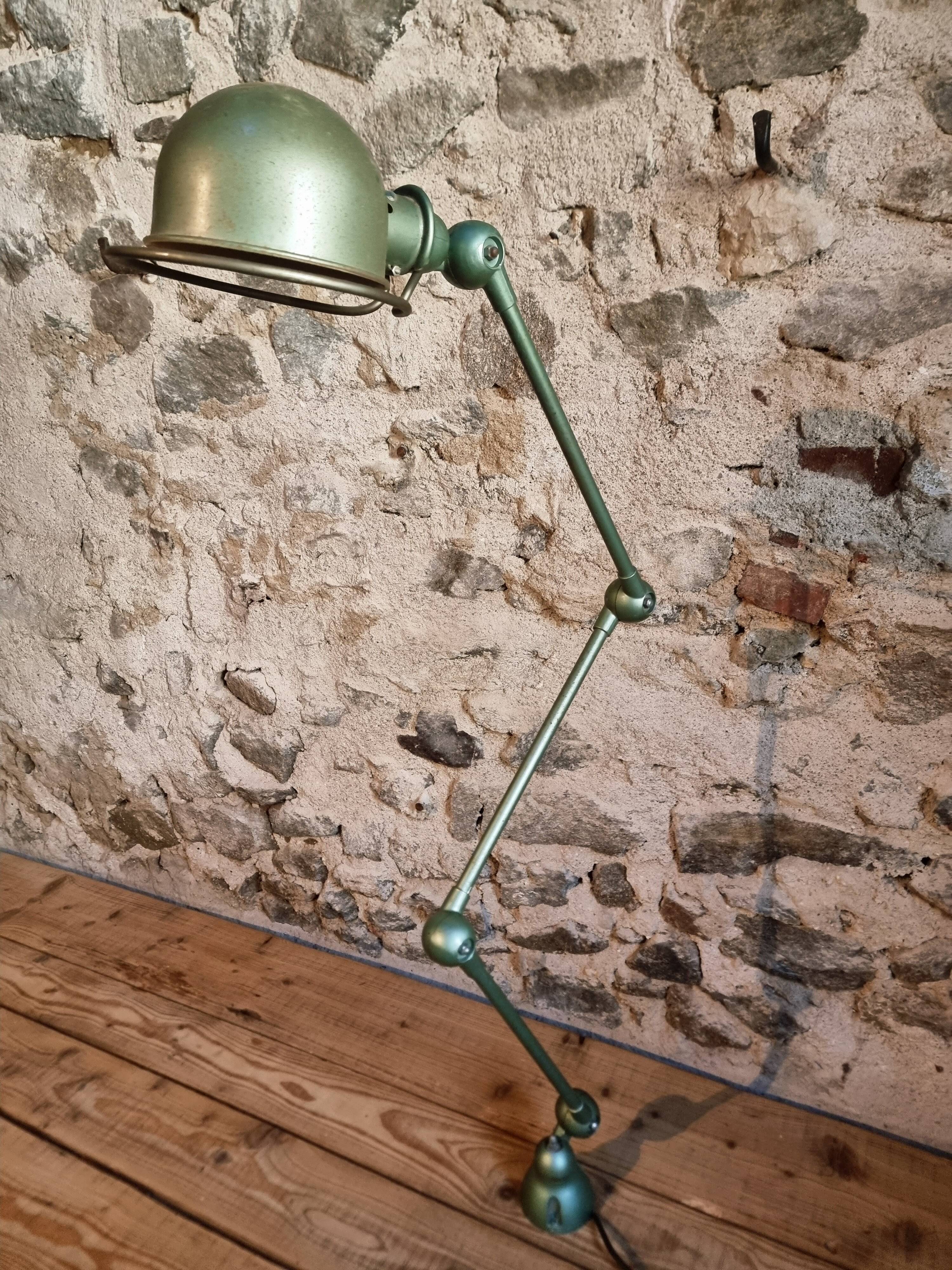 Lampe industrielle vintage Jieldé à 3 bras verte – Lampe de travail française réglable B22