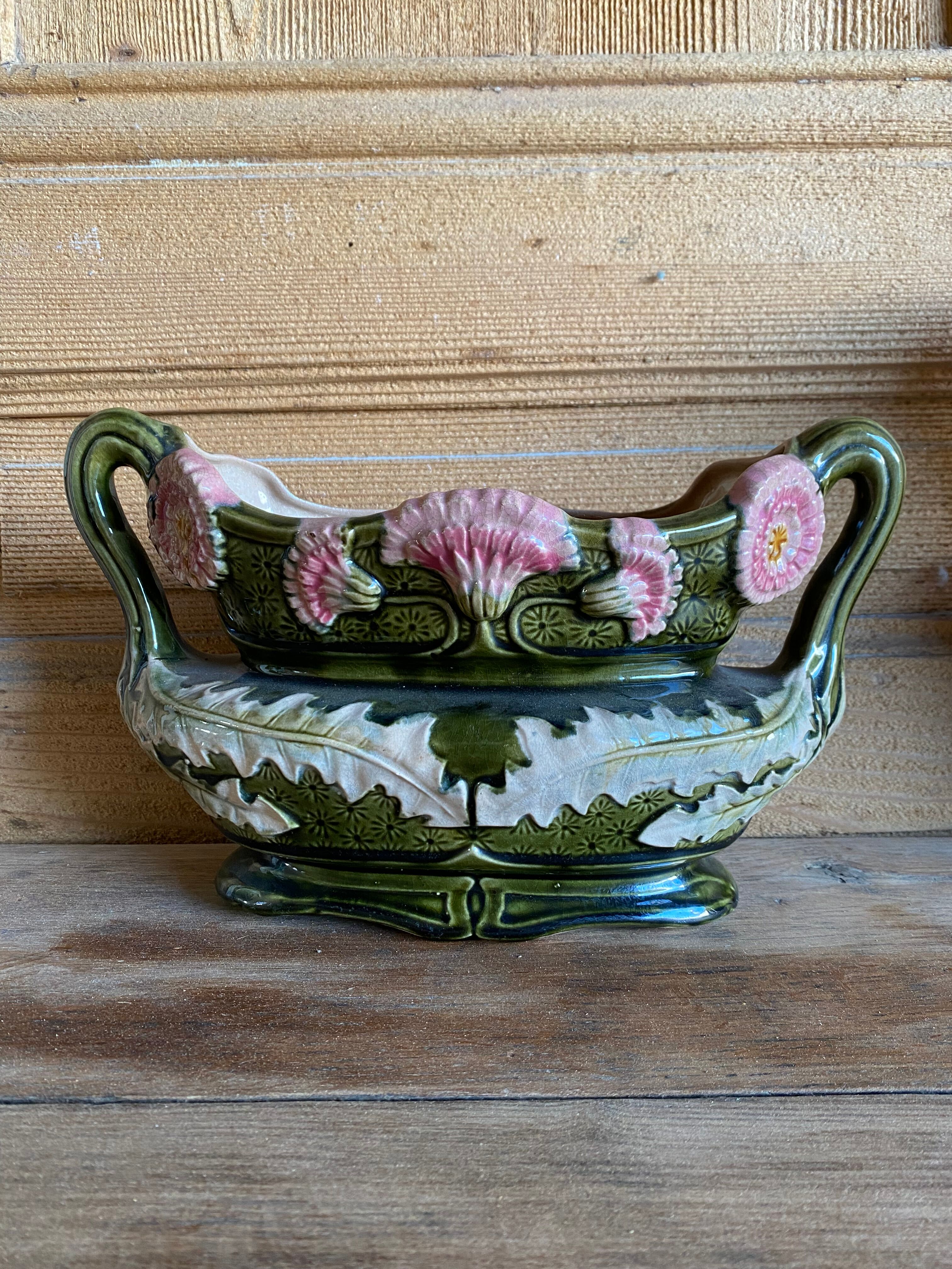 Vases and gardener assembly