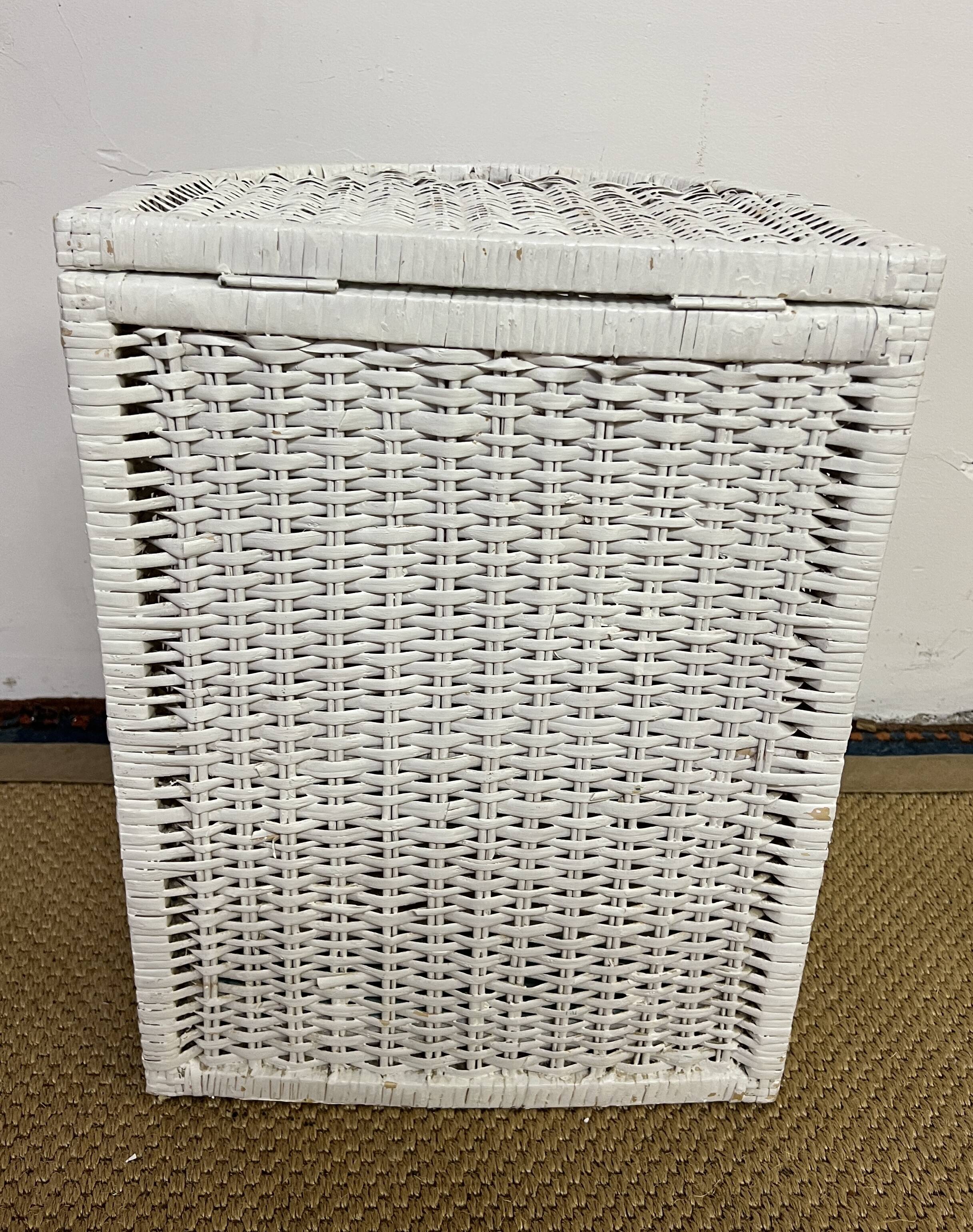 Rattan laundry basket