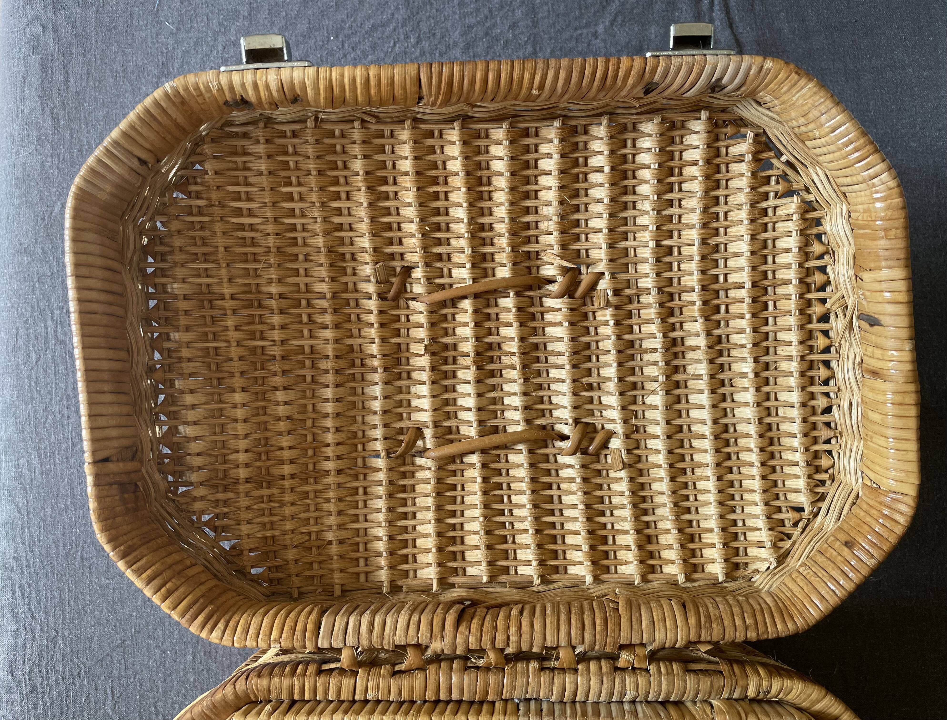 Rattan marrow case