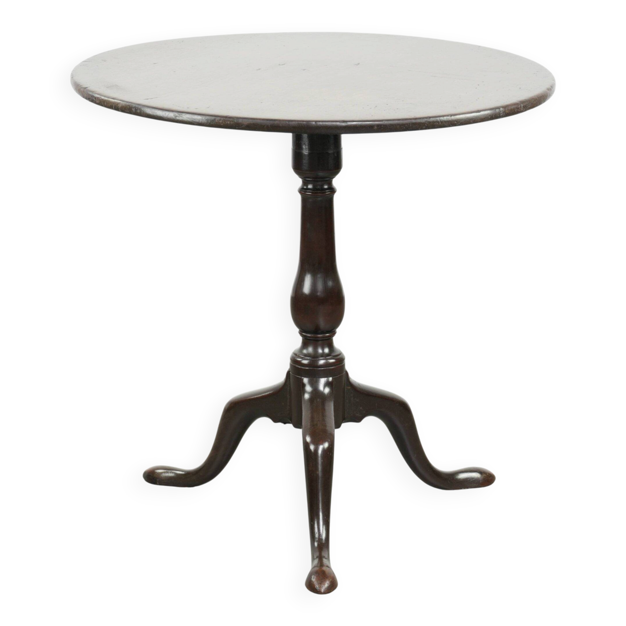 Practical round antique English tilt top table from the 18th century