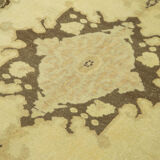 1950s hand-knotted contemporary turkish beige rug 155 cm x 235 cm