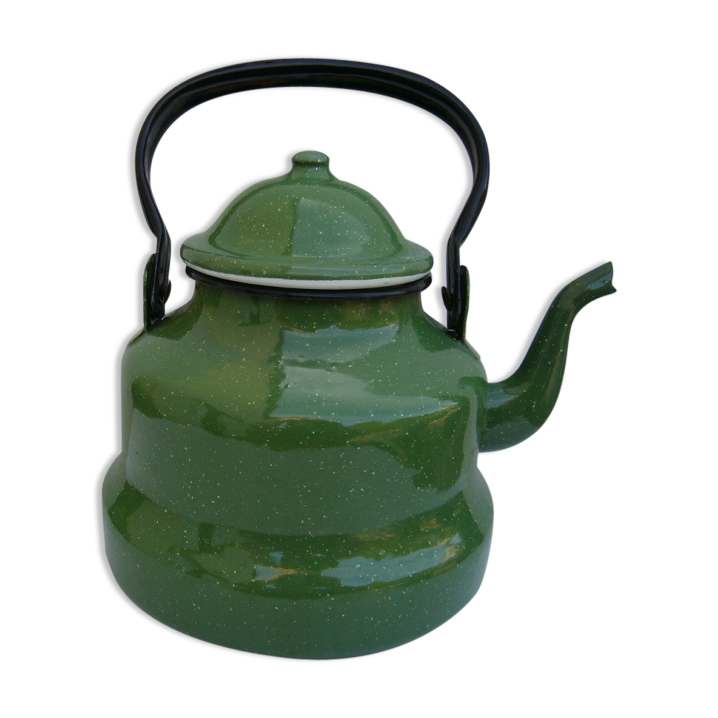 Enamelled kettle of the 50s
