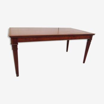 Rectangular table in mahogany with 2 leaves