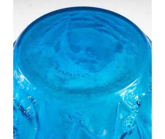 René Lalique (1860-1945) - Vase With “parakeets”