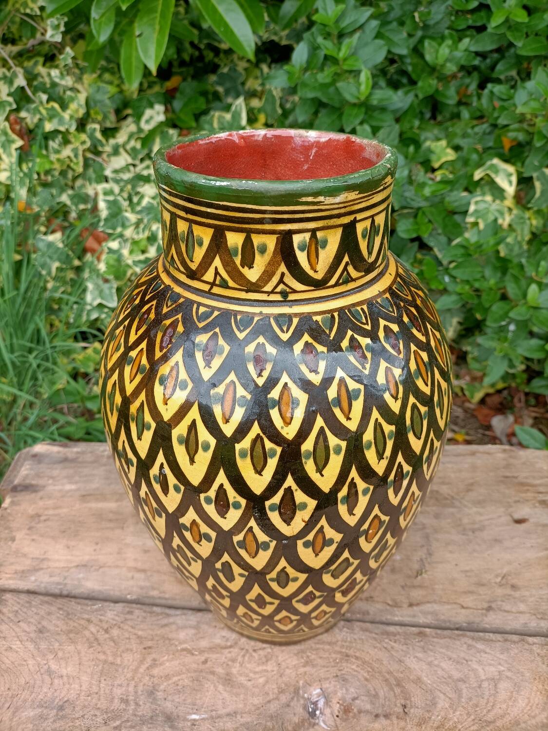 Retro ceramic vase