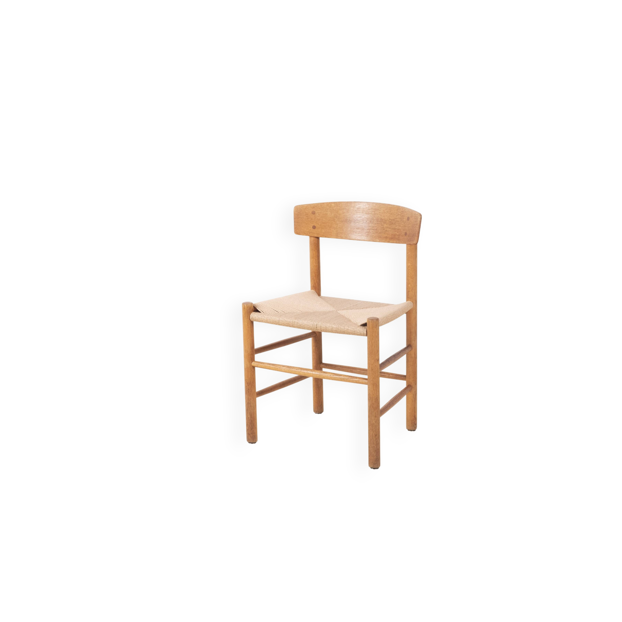 Børge Mogensen J39 People's Chair in Oak, 1950s Denmark