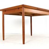 Extendable rectangular dining table "Horsbyg" - Danish design in teak