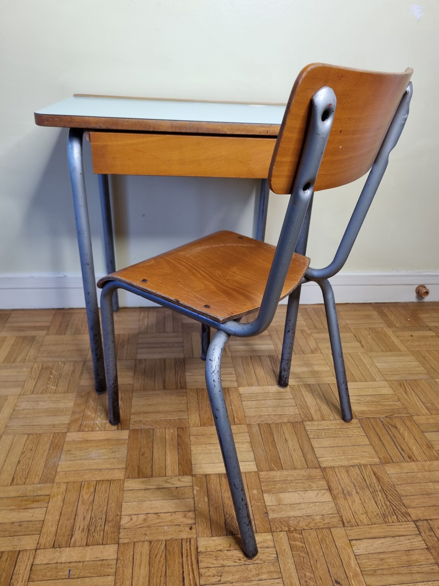 Set chair and school desk in steel, wood and formica, 50s-60s