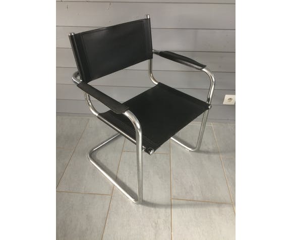 Pair of chrome/black hanging chassis chairs
