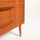 Commode en teck avec ferrules en laiton
