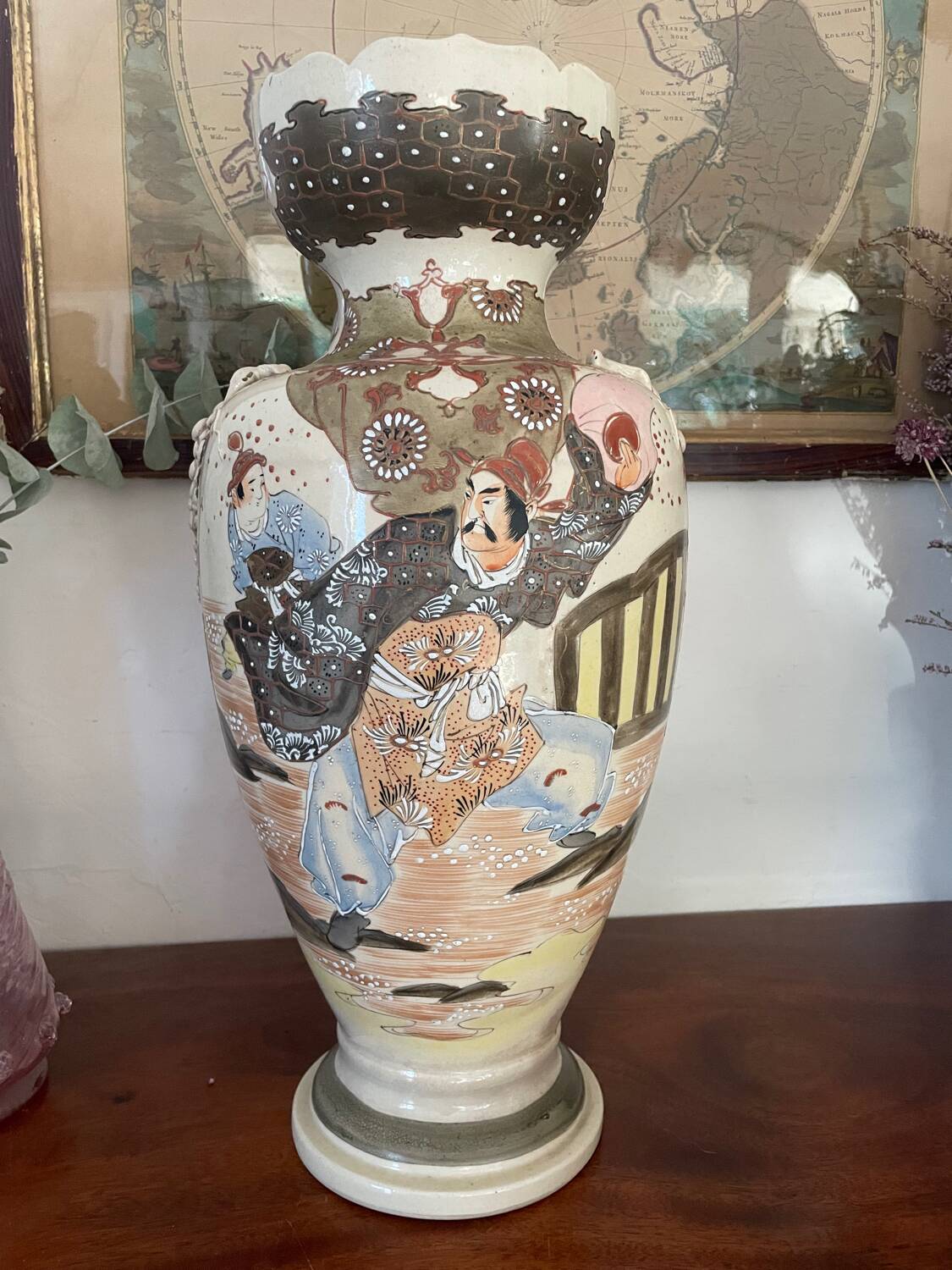 Large Japanese Satsuma vase 46cm