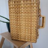 Medium suitcase made of bamboo and wicker slats