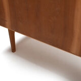 Mid Century fine Danish Sideboard in Oak 1960s.