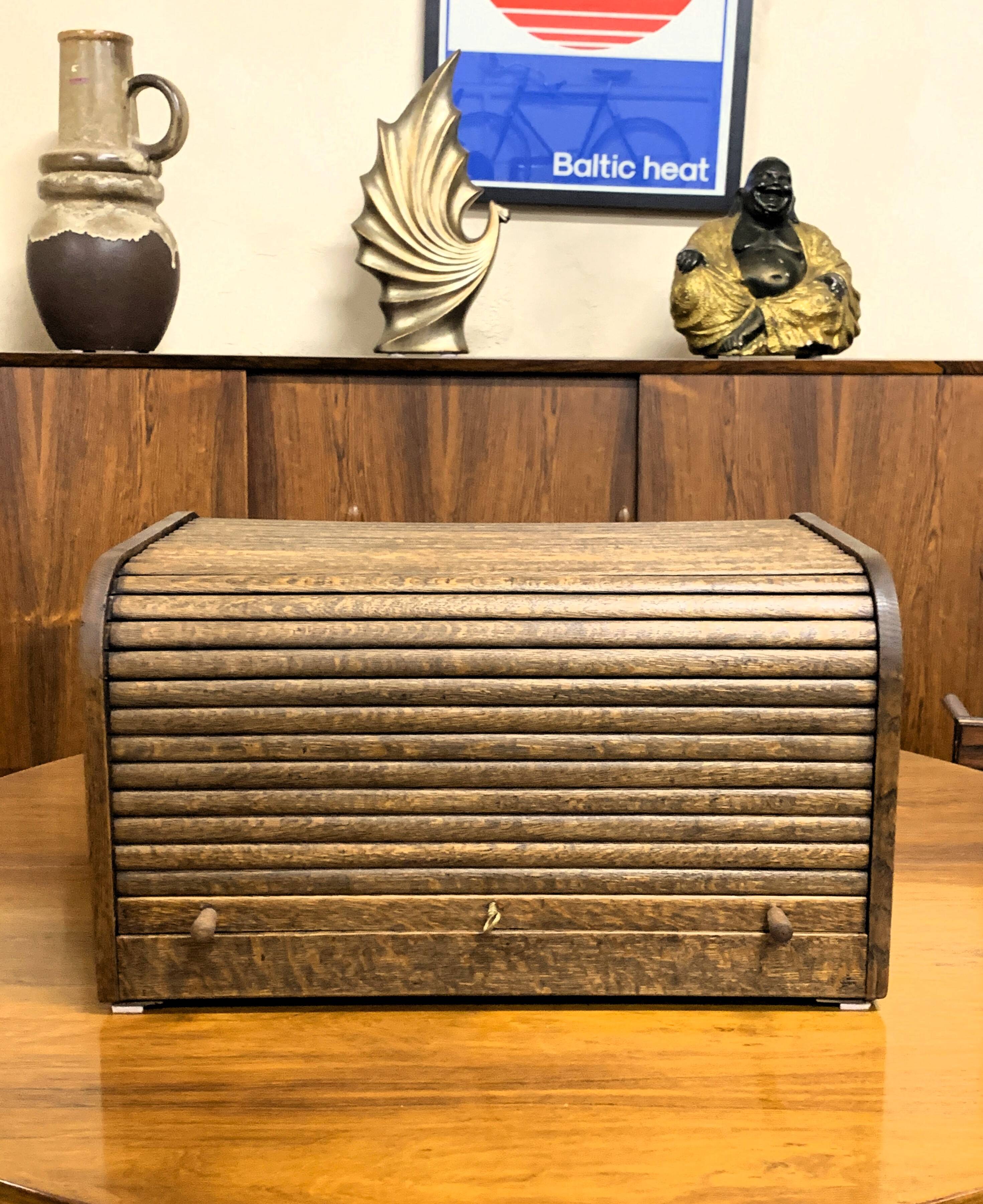 LARGE OAK ORGANIZER, VINTAGE