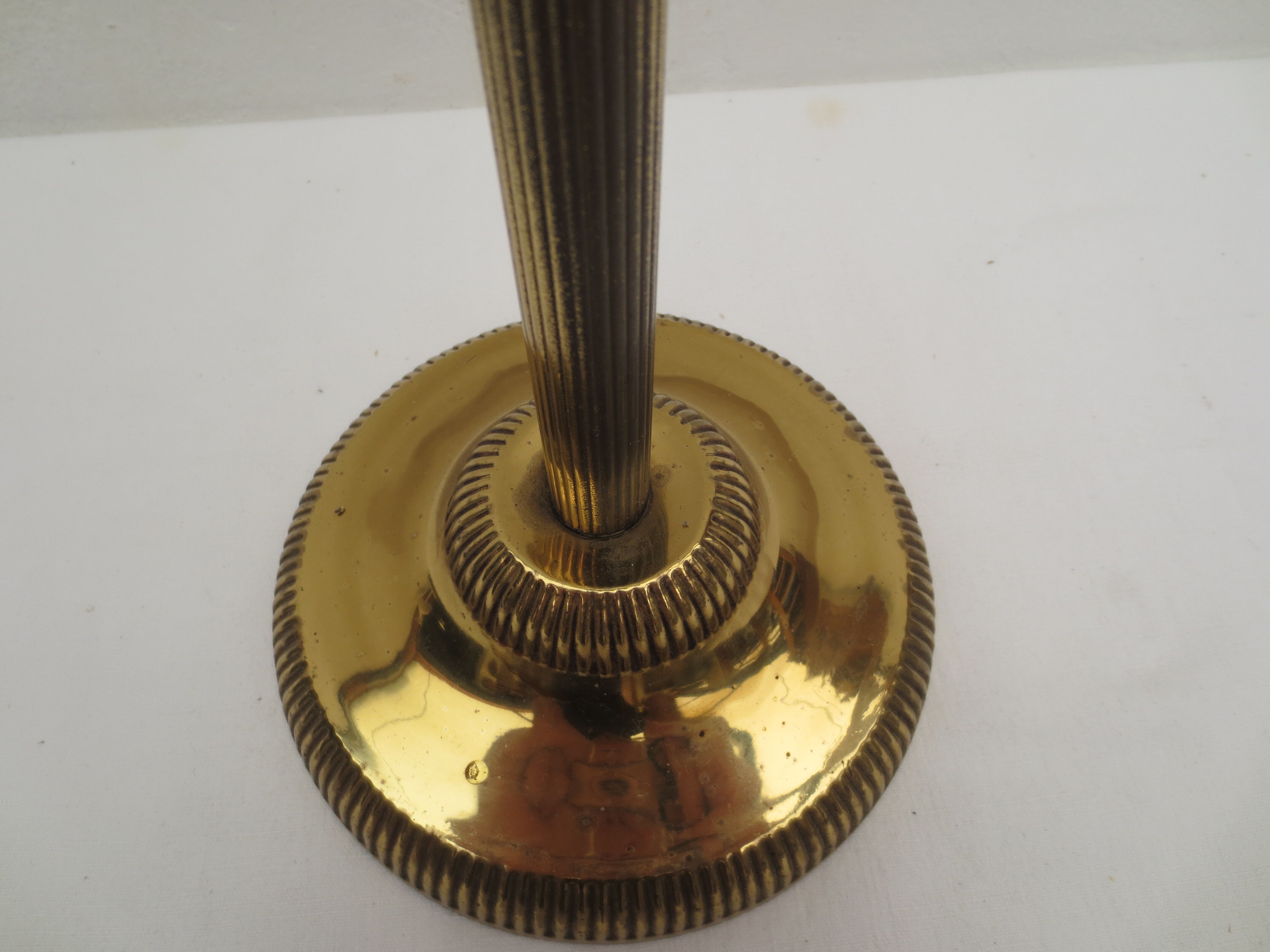 Old ashtray on foot year 50 in gilded brass