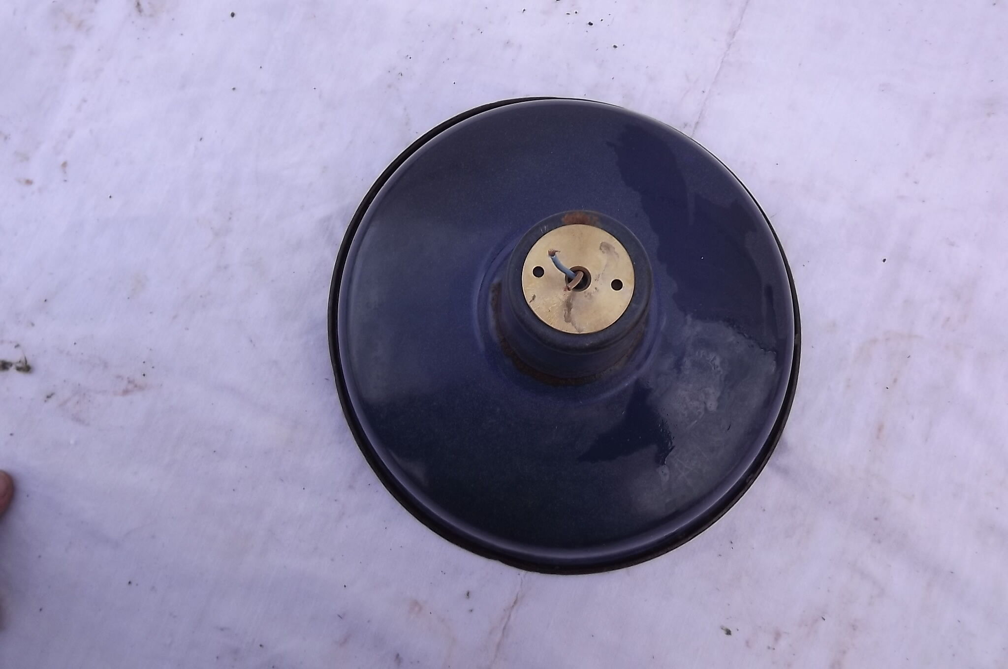 Suspension industrial sheet metal enamelled