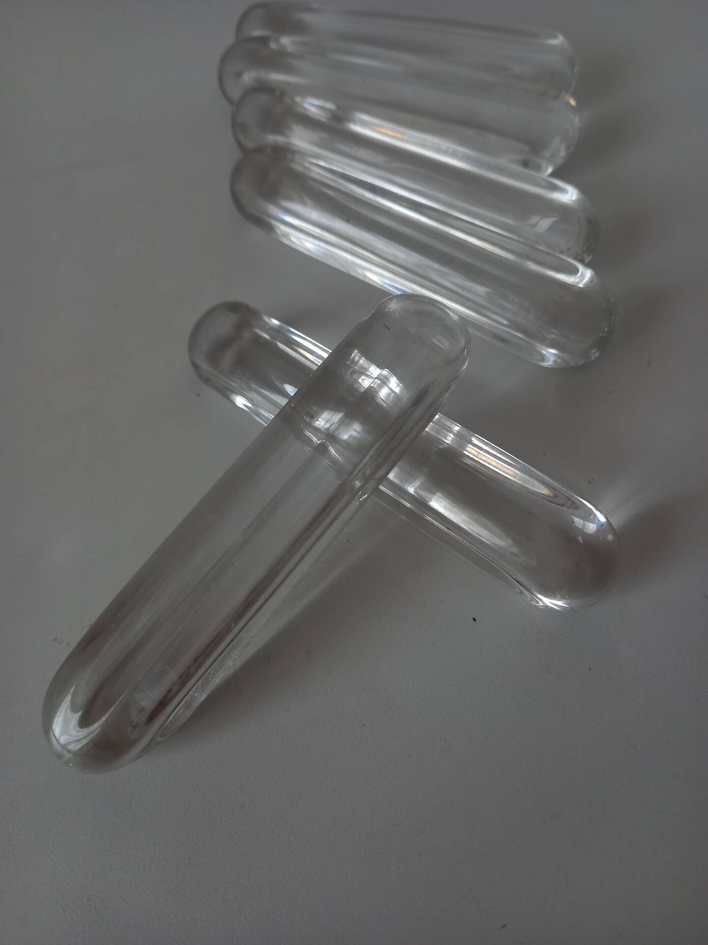 Knife rests