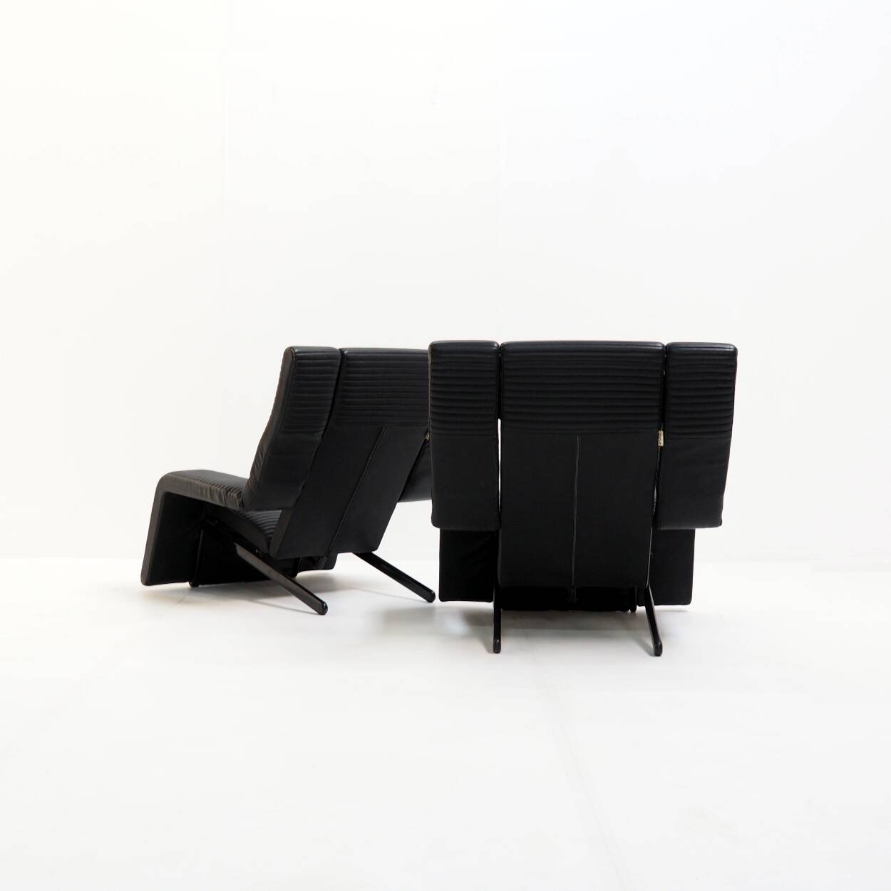 Set of Postmodern Reclining Loungechairs by G.P. Vitelli & T. Ammannati for Brunati Italy