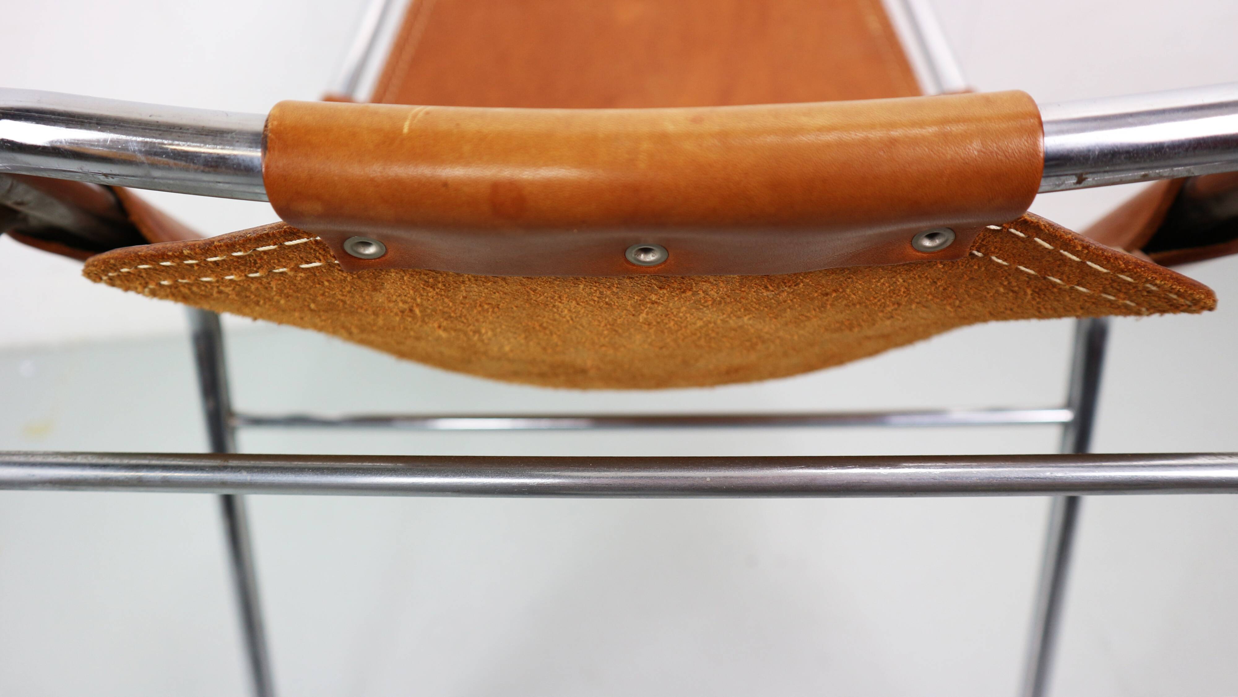 Dalvera  "Les Arc" Set of 2 Original Leather side chairs, 1960