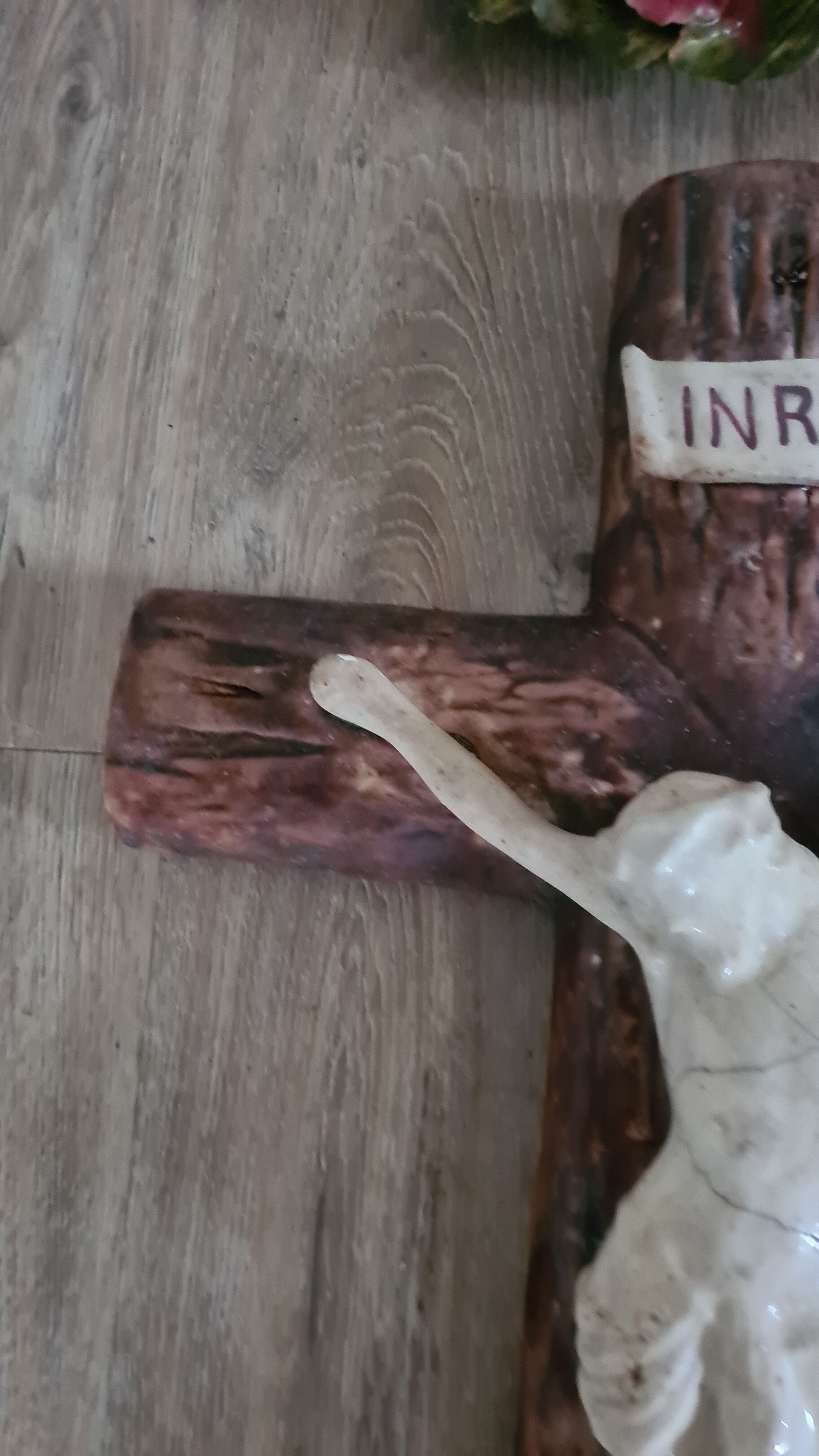 Polychrome Christ, nineteenth crown in patinated plaster