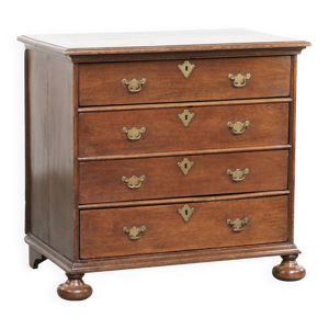 Commode en chêne anglais