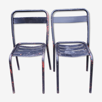 Duo de chaises en métal Tolix