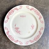 Creil & Montereau round dish in pink ironstone, "Centaurée" service