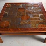 Scandinavian coffee table in rosewood and ceramic