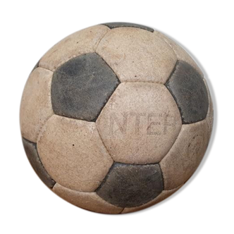 Old soccer ball - Vintage sport