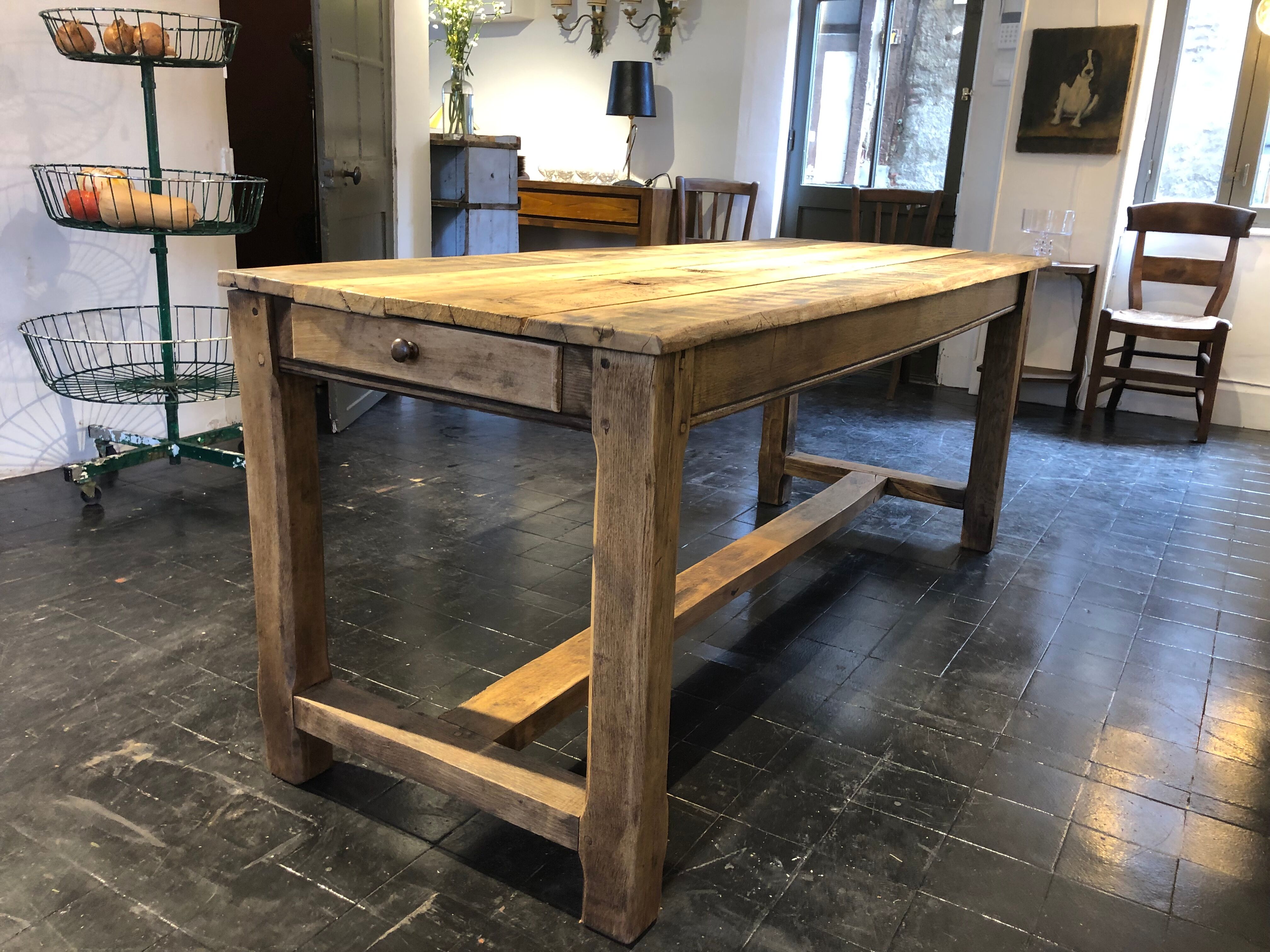 Farmhouse table