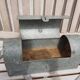 Caisse d'ouvrier ancienne zinc