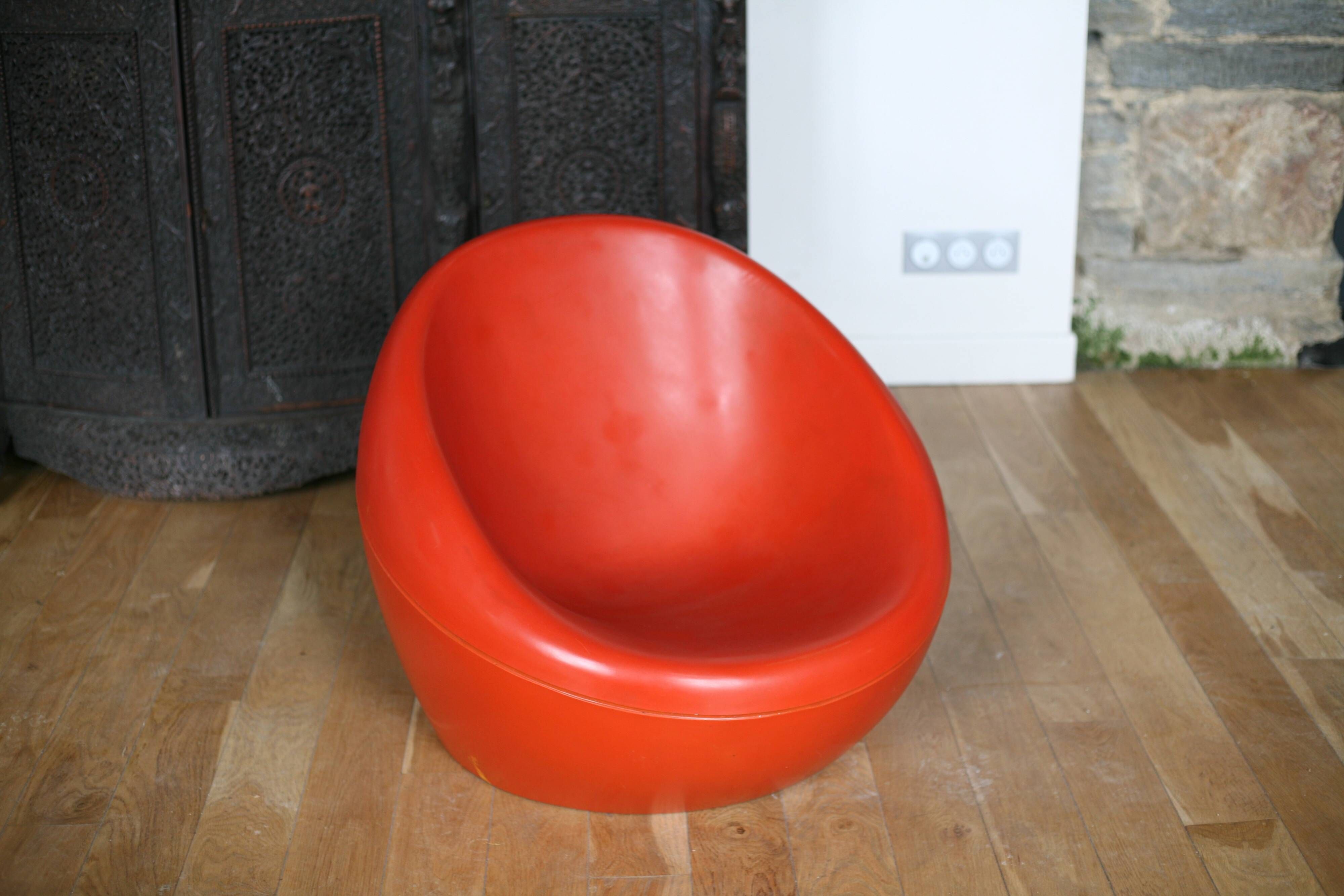 Pair of "space age" armchairs, fibreglass, 1960s
