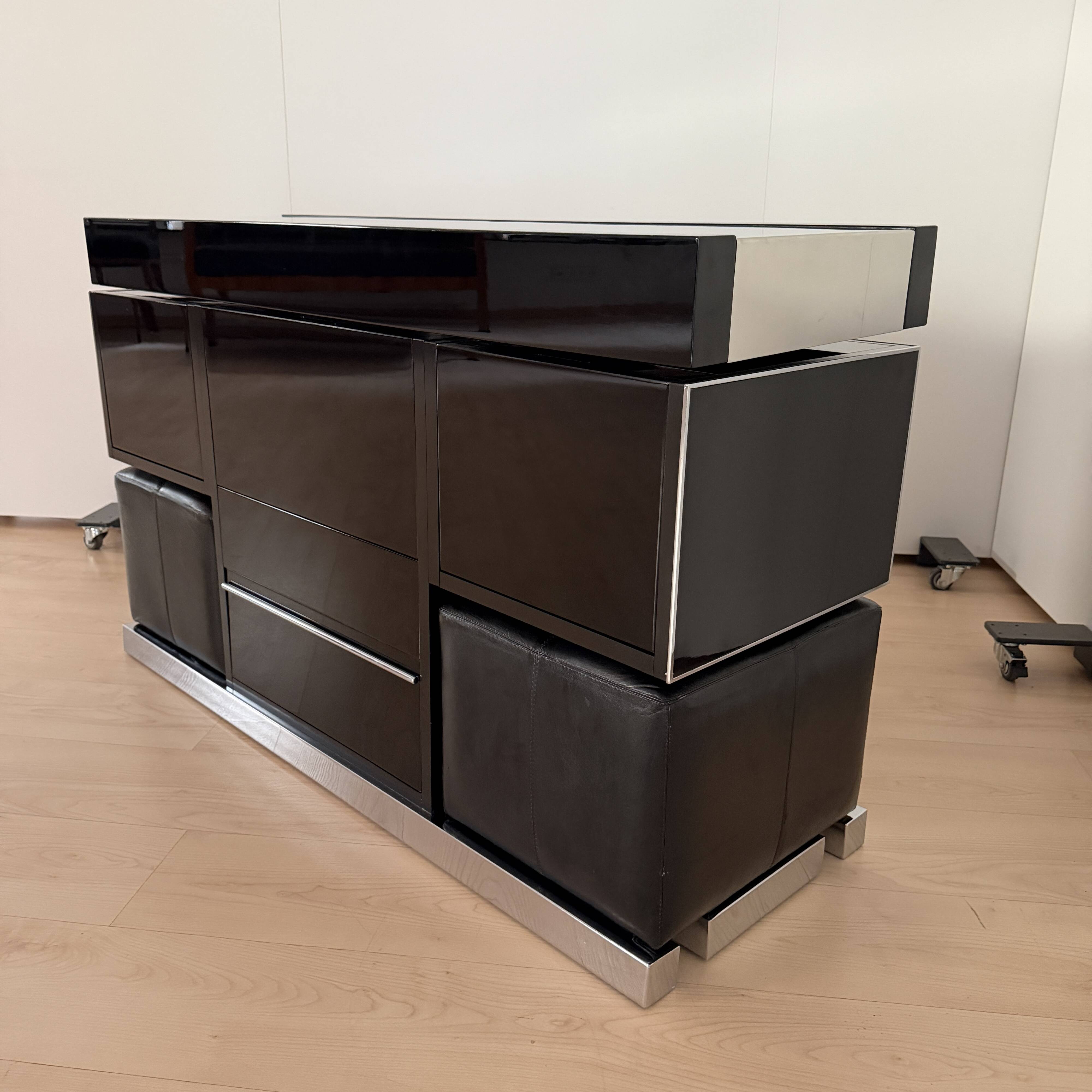 Willy Rizzo Dry Bar, Black Lacquer, Chrome, Leather, Italy circa 1970