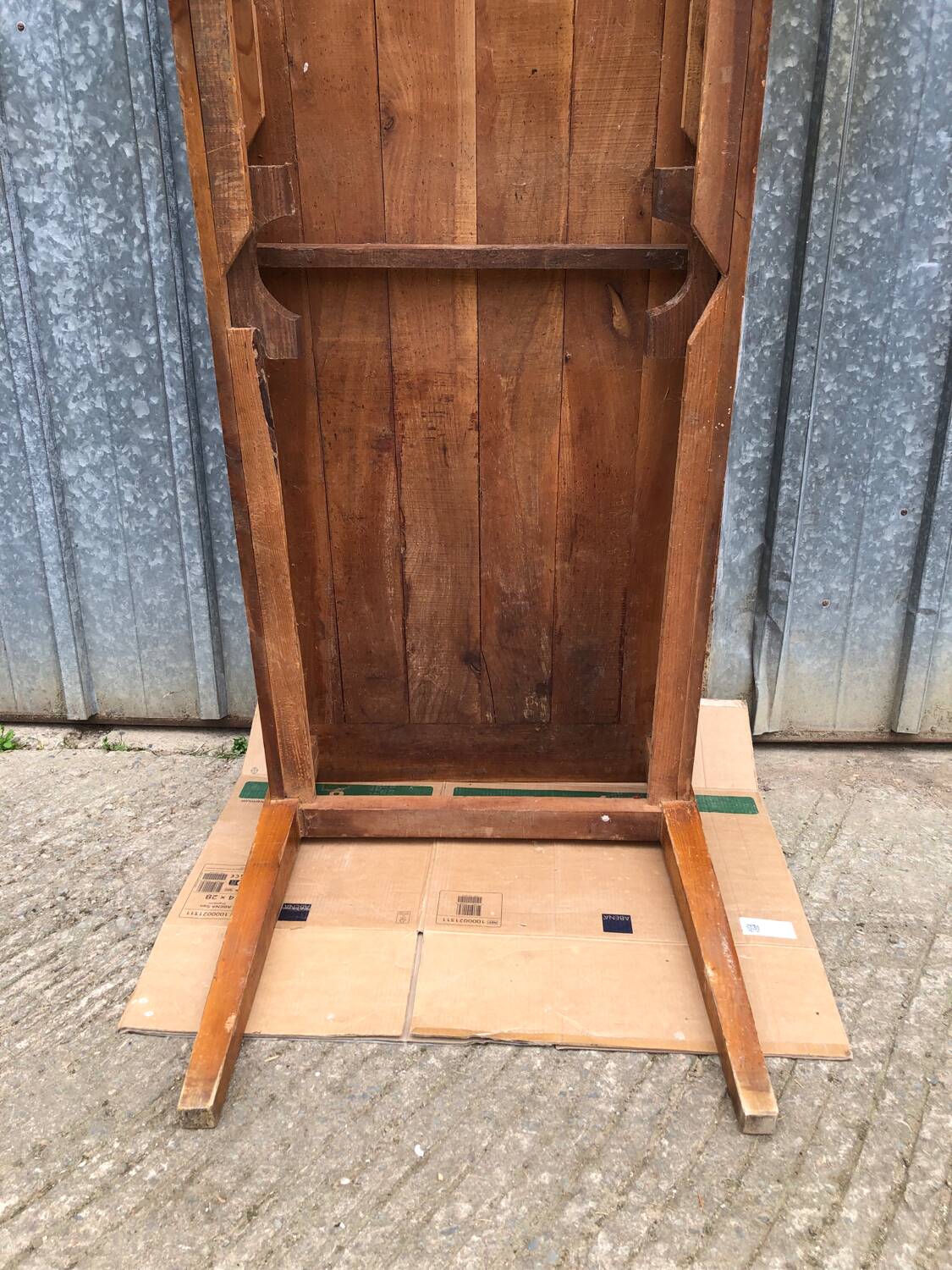 Antique cherry farmhouse table with 2 drawers and 1 pull-out