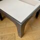 Table basse beige et brune