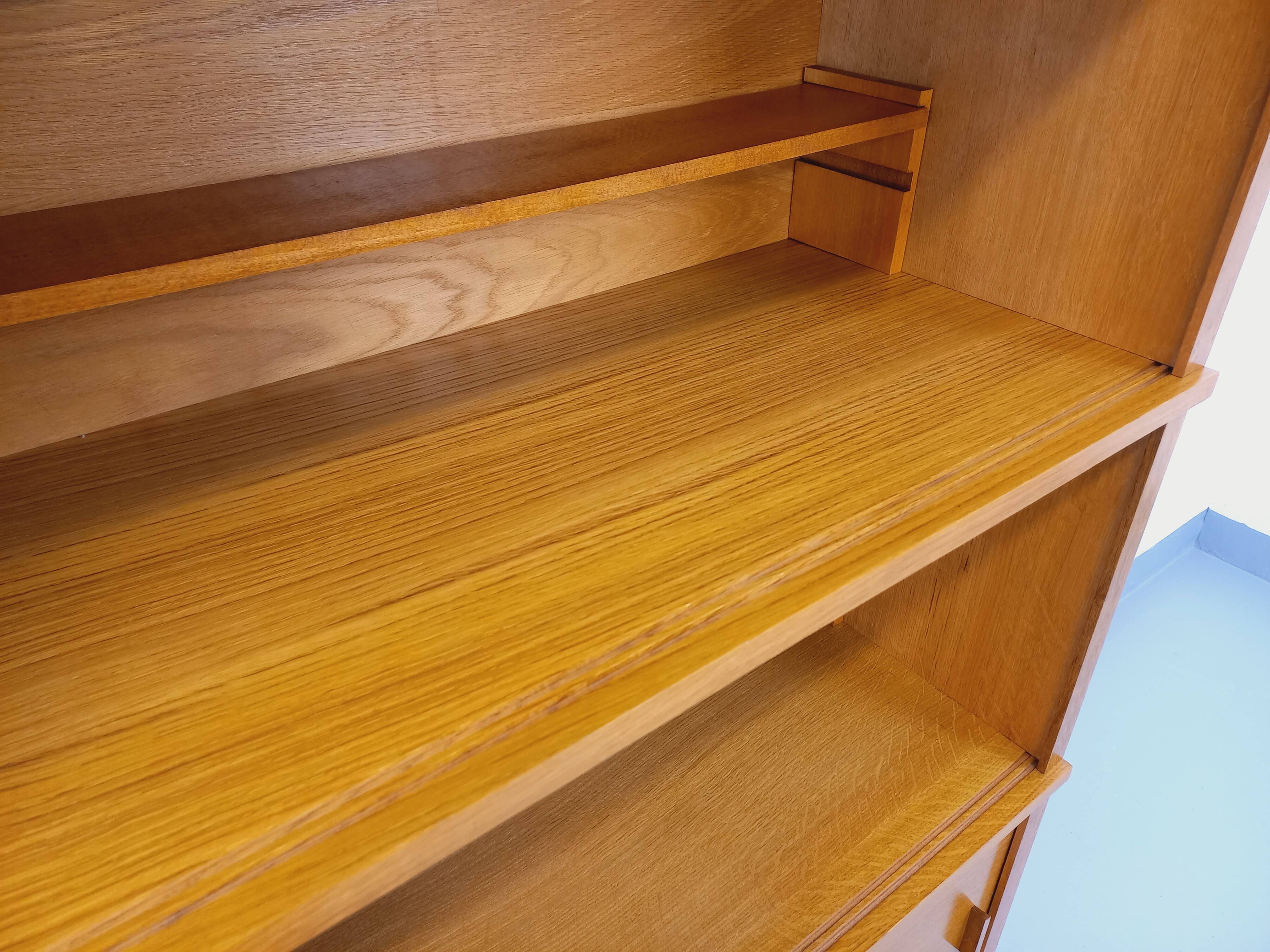 Vintage oak storage bookshelf from the 1960s.