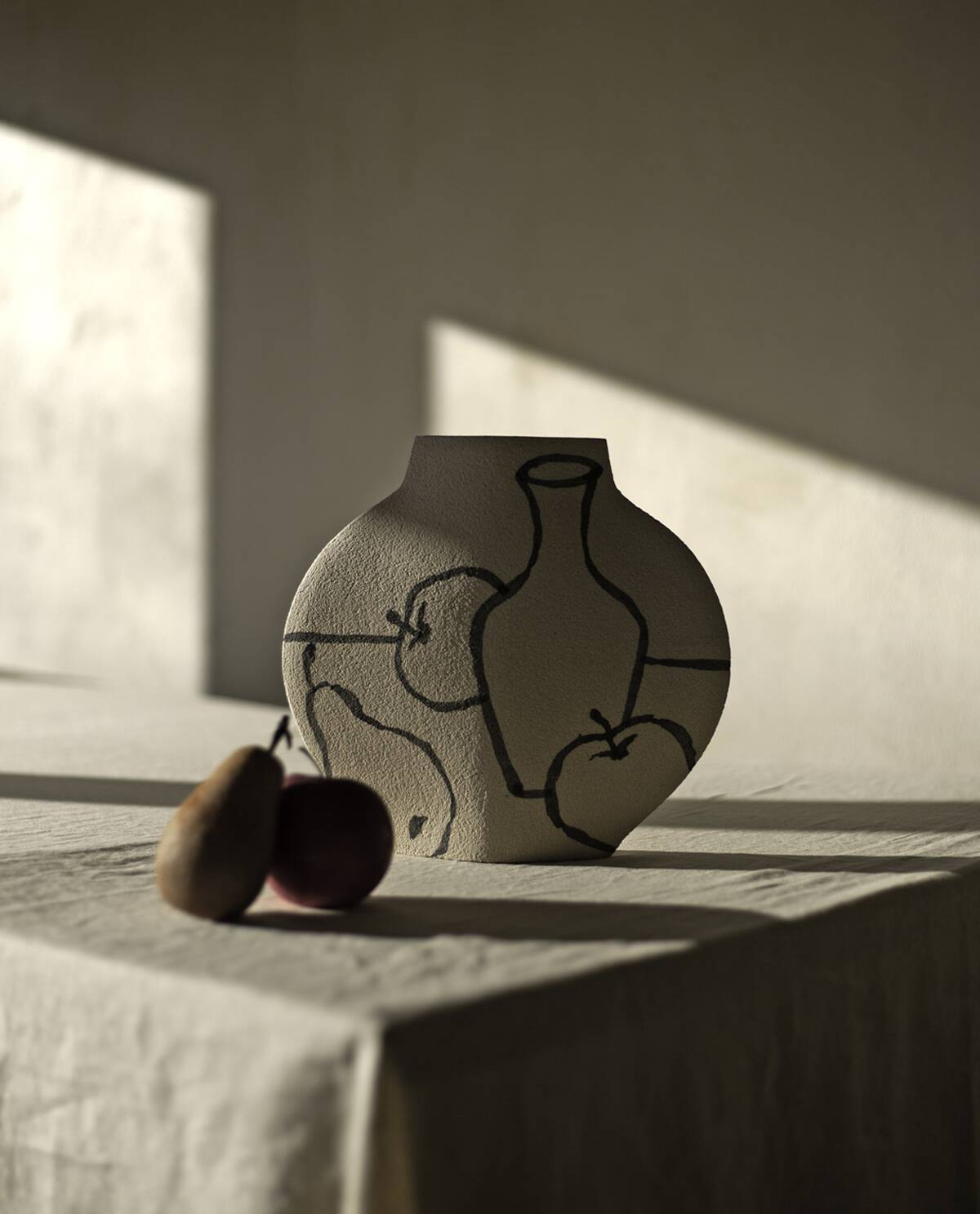 Ceramic Vase 'Still Life'