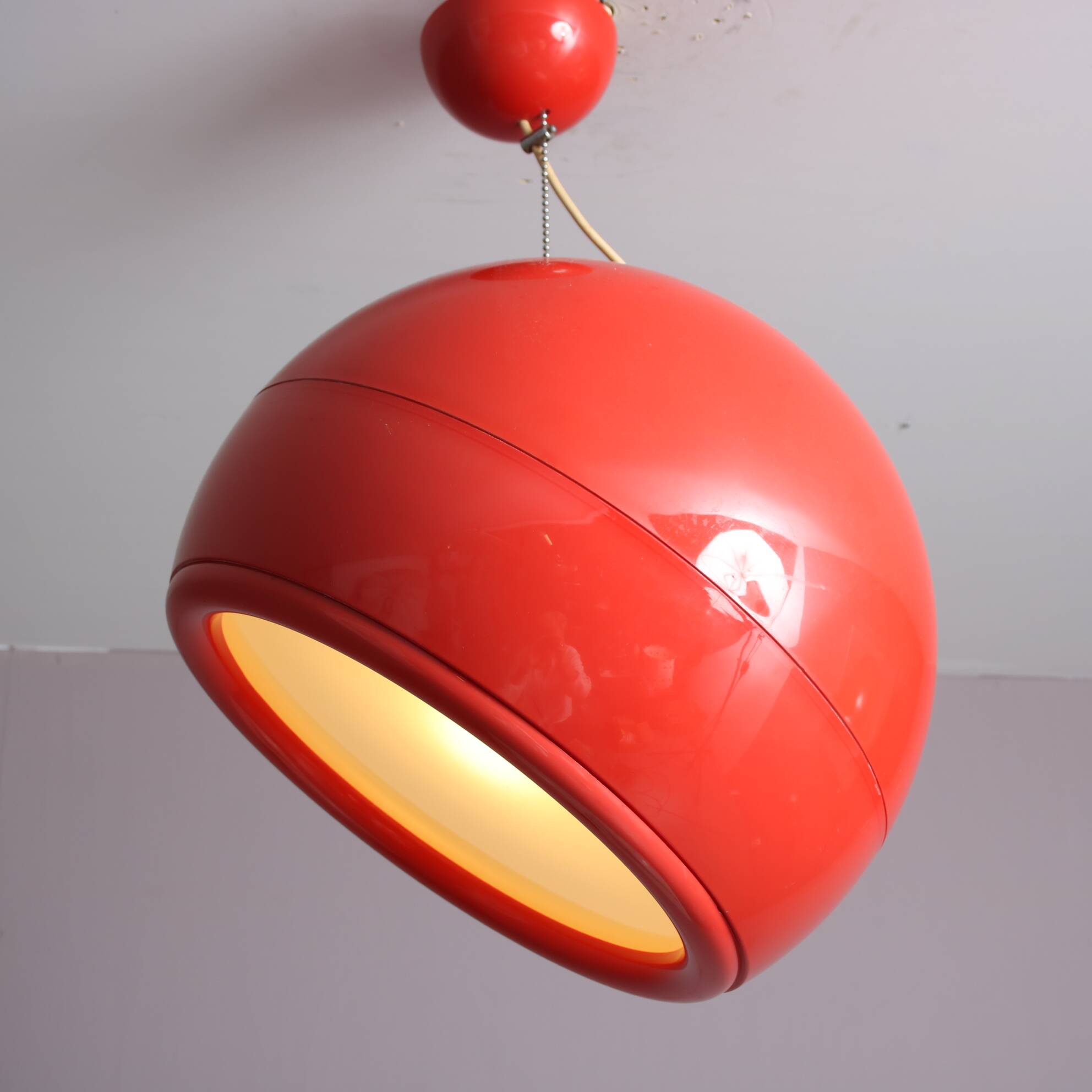 1960s “Pallade” hanging lamp by Studio Tetrarch for Artemide, Italy