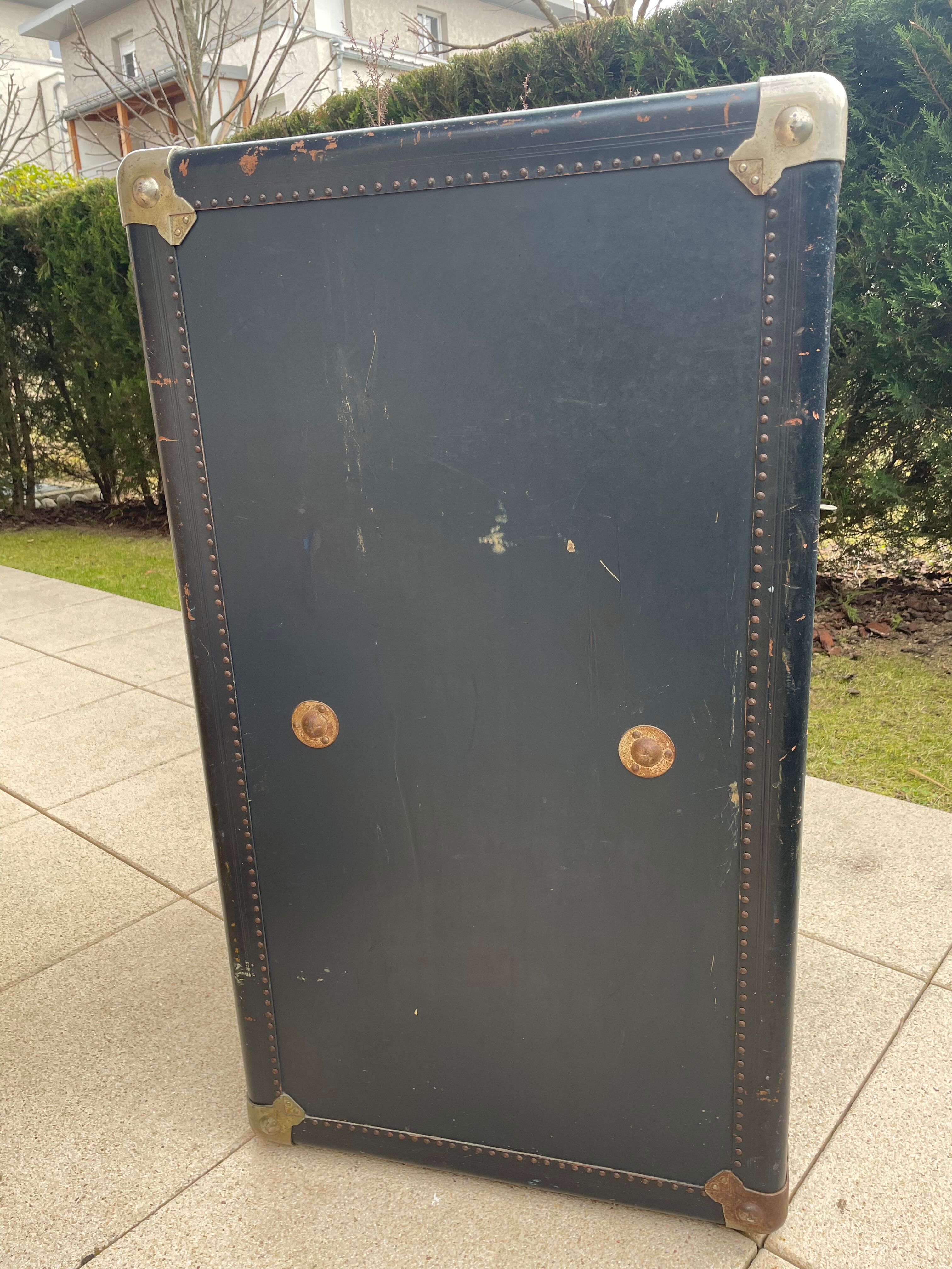 Trunk cabin/Trunk cabinet "Ermett"