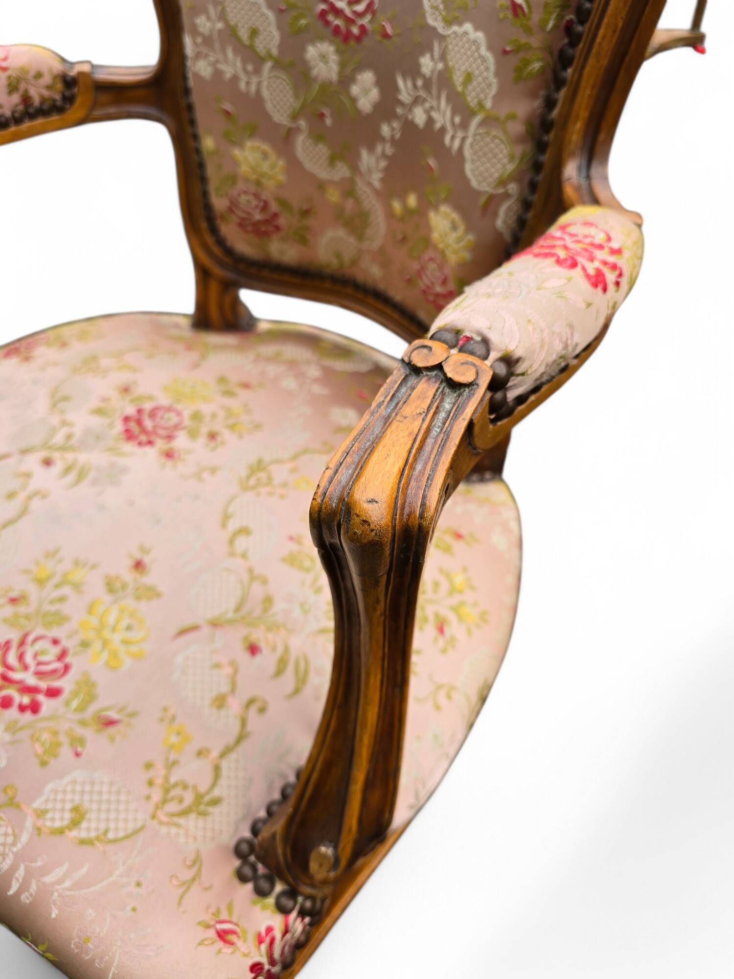 Pair of Louis XV cabriolet armchairs in floral fabric