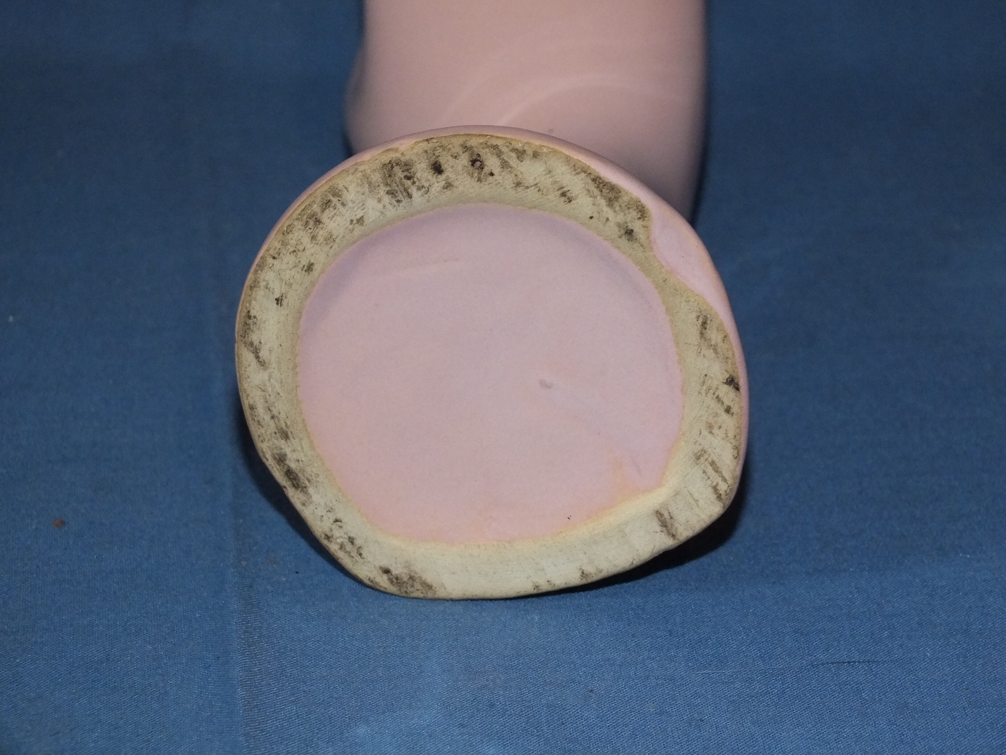 Pink vintage ceramic hand baguier